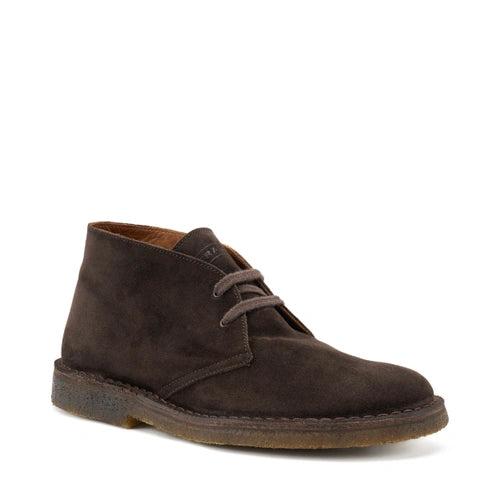 Suede desert boots with crepe sole